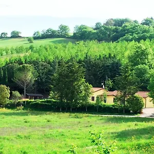  Vakantieboerderij Sotto Il Colle Italië